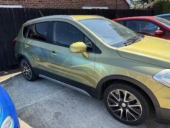Used Suzuki SX4 S-Cross 2014 for sale - 79357327: Photo