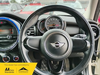 Used MINI Hatch 2017 for sale - 79047166: Photo