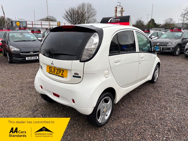 Used Mitsubishi Other 2011 for sale - 78064239: Photo 6