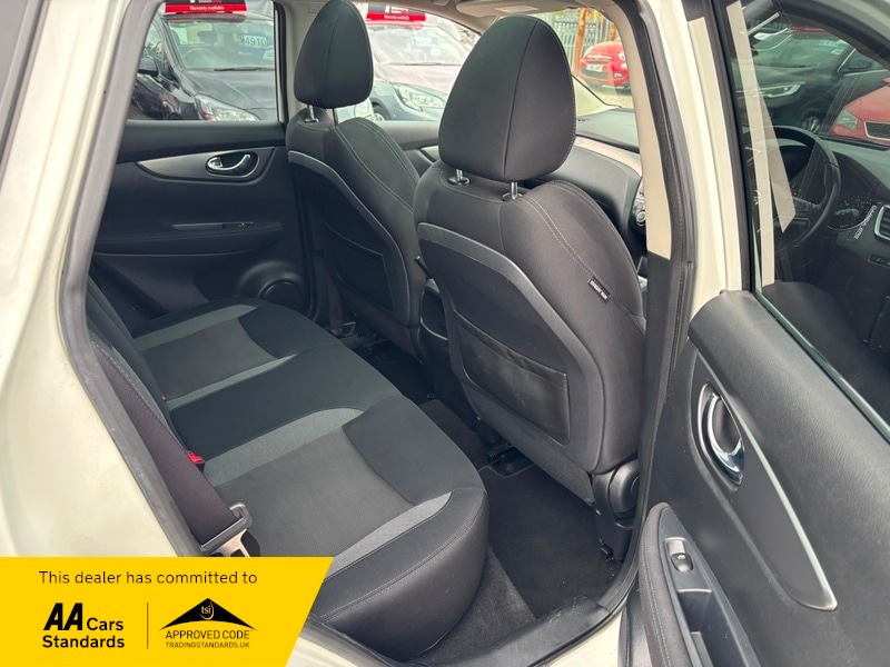Used Nissan Qashqai 2017 for sale - 76334132: Photo 18