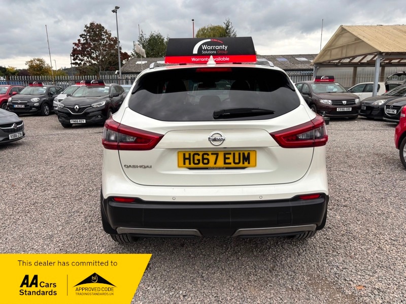 Used Nissan Qashqai 2017 for sale - 76334132: Photo 4