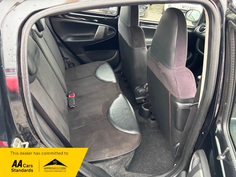 Used Toyota AYGO 2013 for sale - 76848545: Photo 17