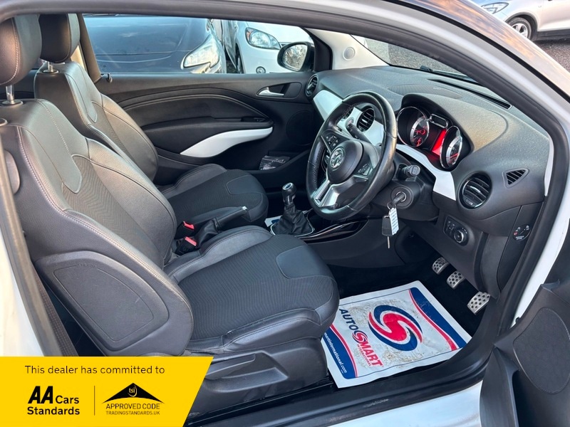 Used Vauxhall ADAM 2017 for sale - 76798954: Photo 2