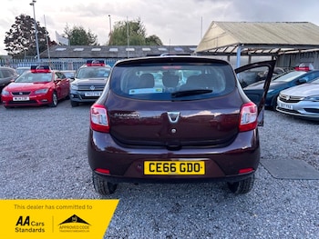 Used Dacia Sandero 2016 for sale - 75924443: Photo