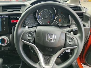 Used Honda Jazz 2017 for sale - 79335133: Photo