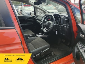 Used Honda Jazz 2017 for sale - 79335133: Photo
