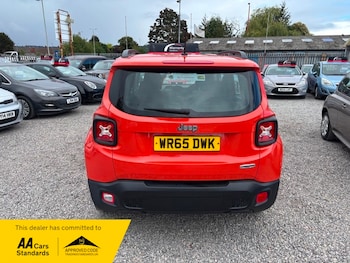 Used Jeep Renegade 2015 for sale - 75704408: Photo
