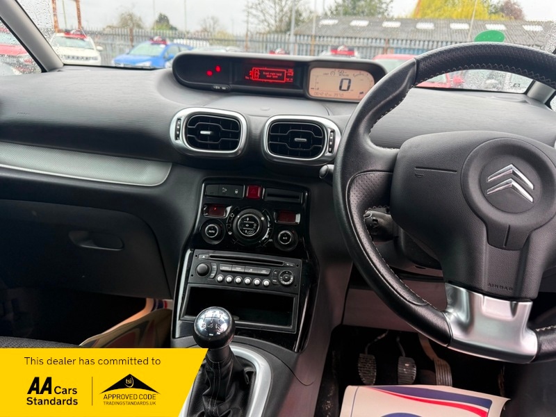 Used Citroen C3 2011 for sale - 77851002: Photo 2