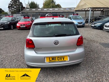 Used Volkswagen Polo 2011 for sale - 75911841: Photo