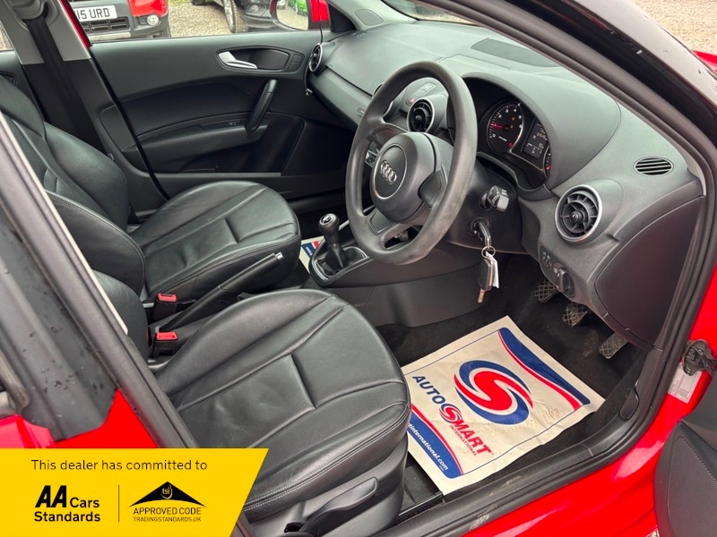 Used Audi A1 2016 for sale - 76280579: Photo 2