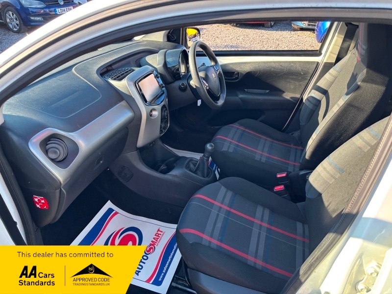 Used Peugeot 108 2016 for sale - 76655557: Photo 13