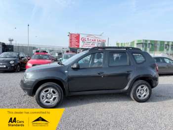 Used Dacia Duster 2017 for sale - 74460307: Photo