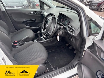 Used Vauxhall Corsa 2016 for sale - 76019386: Photo 2