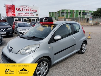 Used Peugeot 107 2010 for sale - 79563360: Photo