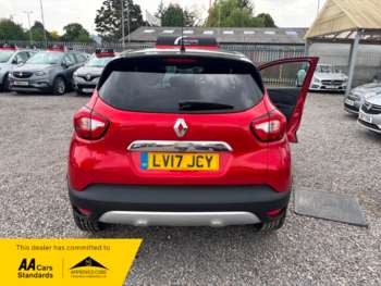 Used Renault Captur 2017 for sale - 74904293: Photo