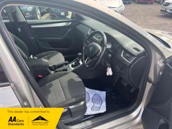 Used Skoda Octavia 2015 for sale - 75457014: Photo