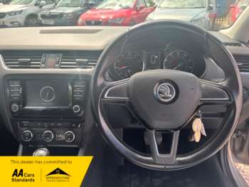 Used Skoda Octavia 2015 for sale - 75457014: Photo