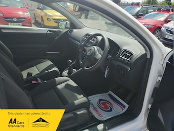 Used Volkswagen Golf 2009 for sale - 78888143: Photo