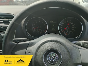 Used Volkswagen Golf 2009 for sale - 78888143: Photo