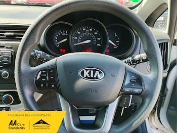 Used Kia Rio 2013 for sale - 79494670: Photo