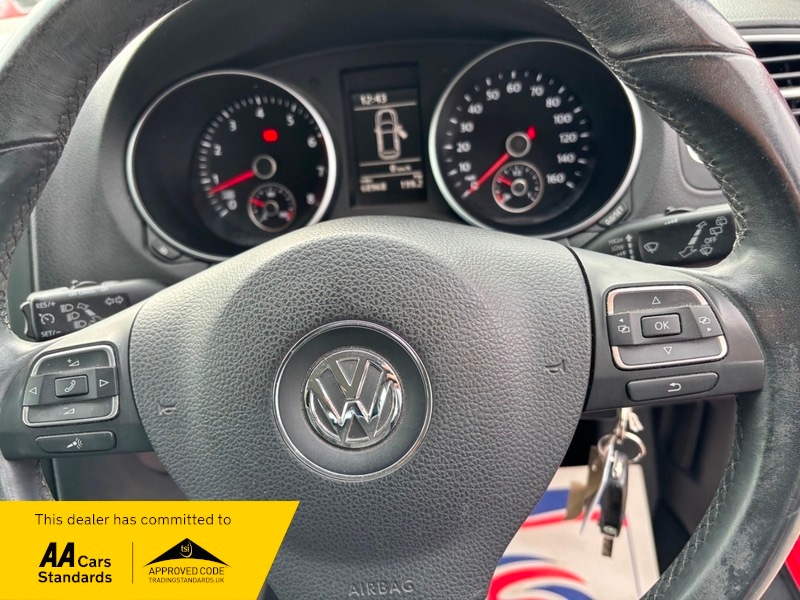 Used Volkswagen Golf 2011 for sale - 76304556: Photo 11