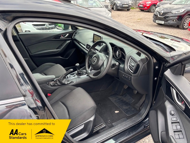 Used Mazda Mazda3 2014 for sale - 76236314: Photo 2