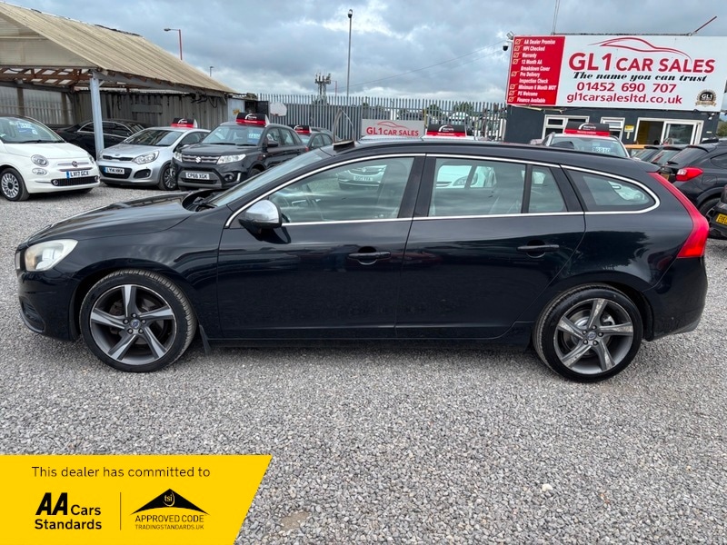Used Volvo V60 2011 for sale - 76962928: Photo 5