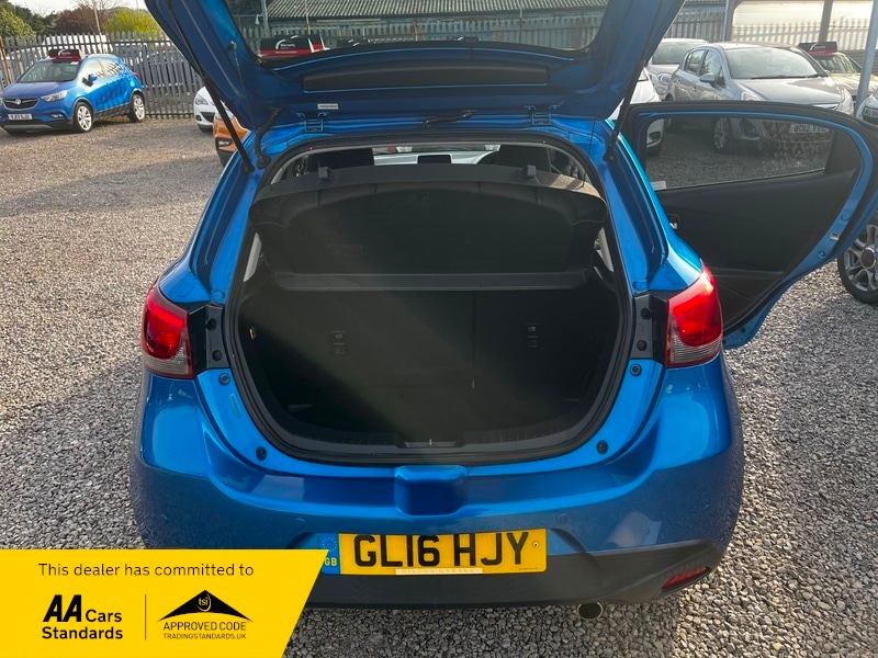 Used Mazda Mazda2 2016 for sale - 77990271: Photo 17