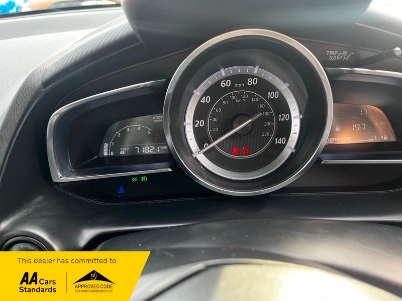 Used Mazda Mazda2 2016 for sale - 77990271: Photo 4