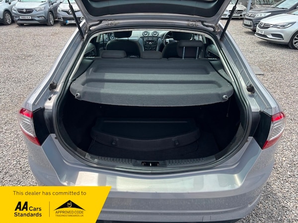 Used Ford Mondeo 2014 for sale - 74806859: Photo 16