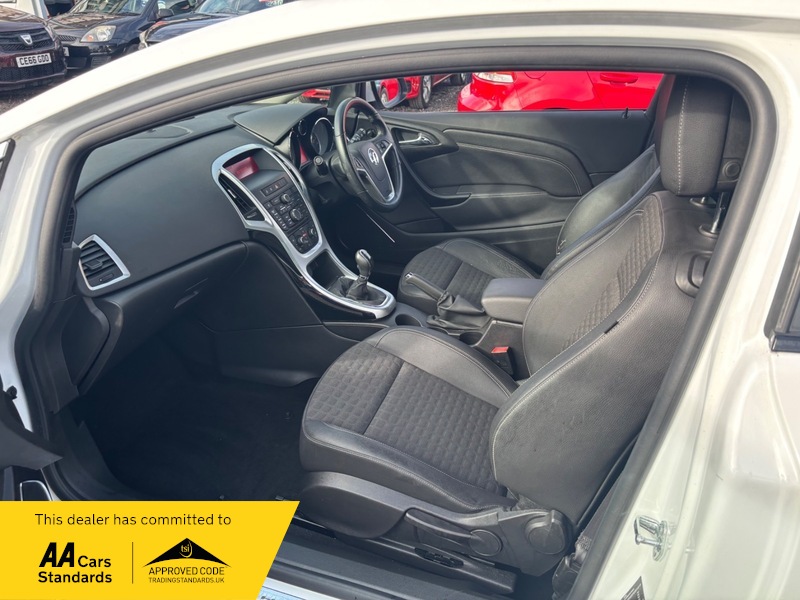Used Vauxhall Astra GTC 2015 for sale - 76357120: Photo 13