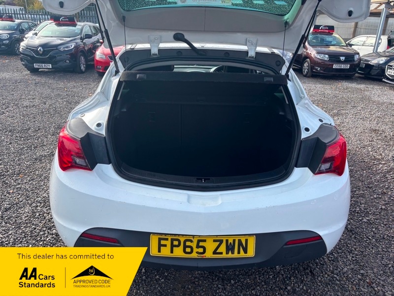 Used Vauxhall Astra GTC 2015 for sale - 76357120: Photo 15