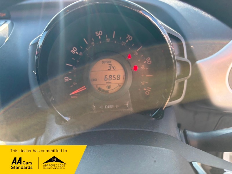 Used Peugeot 108 2016 for sale - 77201022: Photo 11