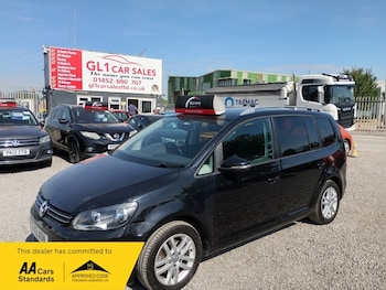 Used Volkswagen Touran 2012 for sale - 79409956: Photo