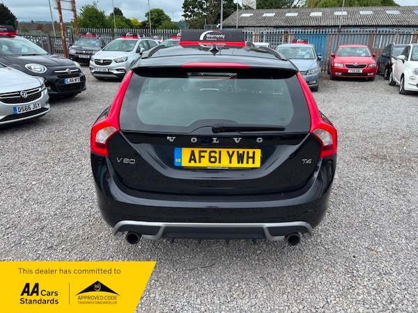 Used Volvo V60 2011 for sale - 74756943: Photo 4