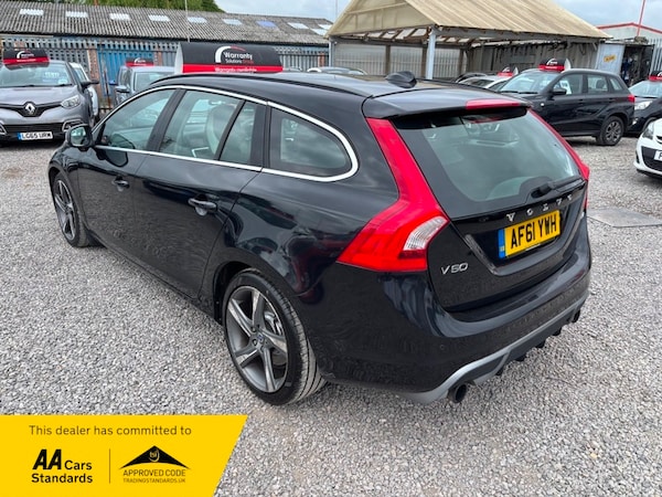 Used Volvo V60 2011 for sale - 74756943: Photo 6