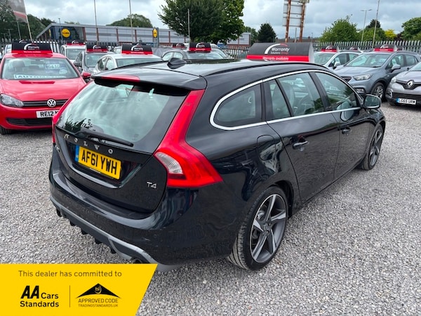 Used Volvo V60 2011 for sale - 74756943: Photo 7