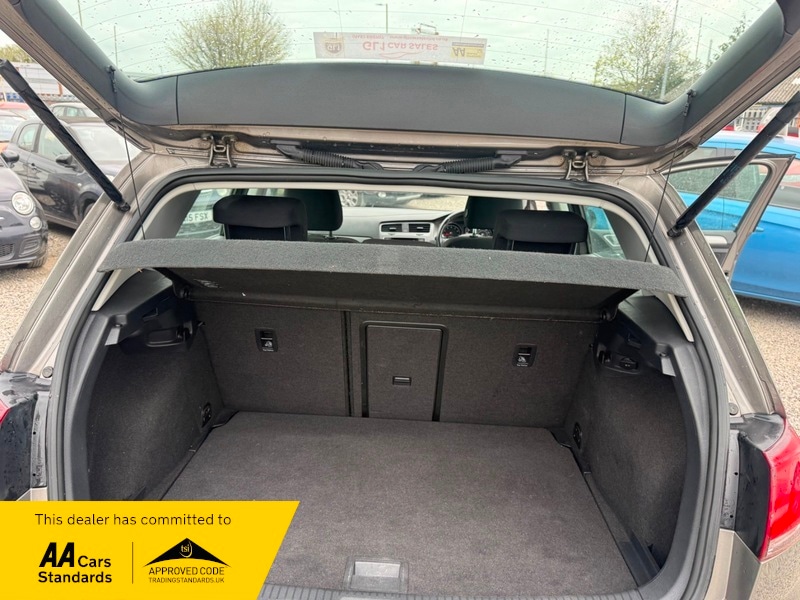 Used Volkswagen Golf 2015 for sale - 78097642: Photo 16