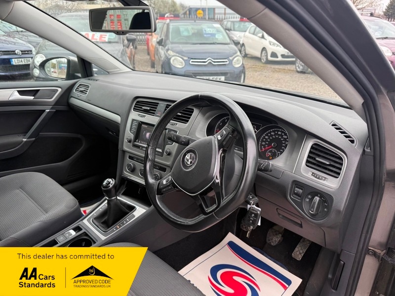 Used Volkswagen Golf 2015 for sale - 78097642: Photo 3