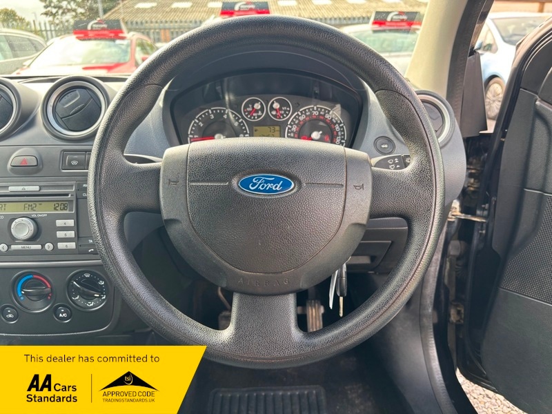 Used Ford Fiesta 2008 for sale - 76106392: Photo 3