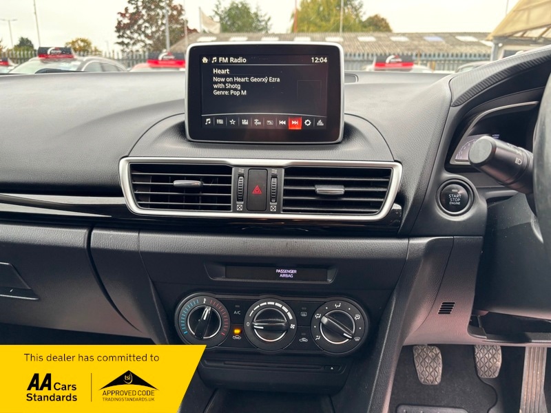 Used Mazda Mazda3 2014 for sale - 76280580: Photo 12