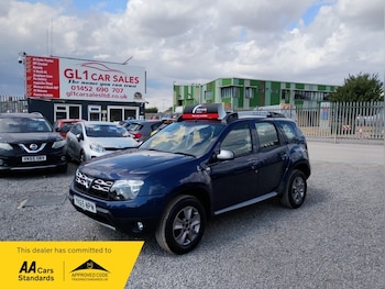 Used Dacia Duster 2015 for sale - 79574914: Photo