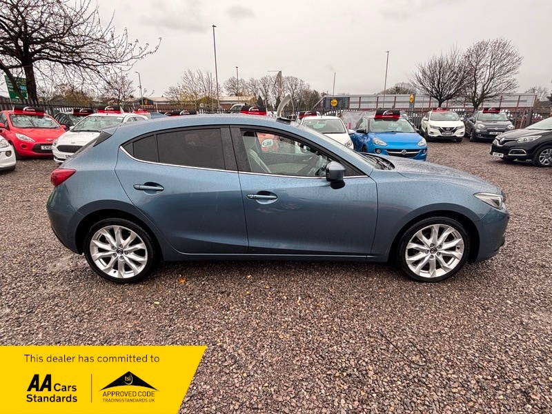 Used Mazda Mazda3 2016 for sale - 76559719: Photo 8