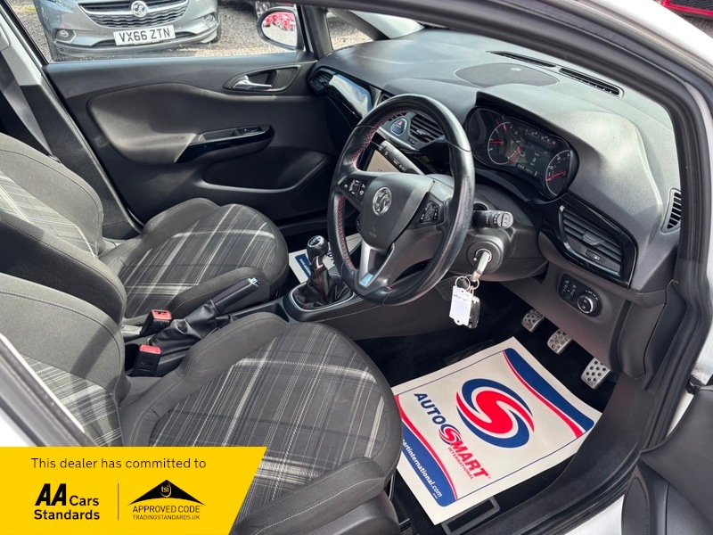 Used Vauxhall Corsa 2015 for sale - 75961569: Photo 2