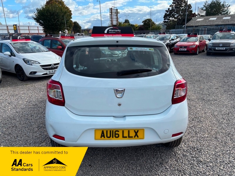 Used Dacia Sandero 2016 for sale - 76057179: Photo 4