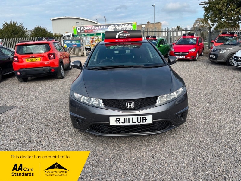 Used Honda Civic 2011 for sale - 76570750: Photo 10