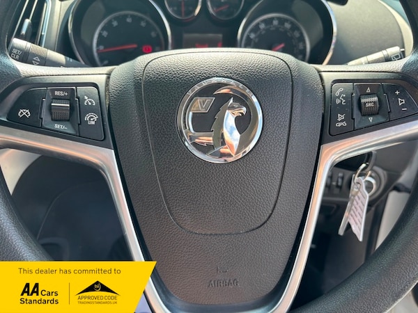 Used Vauxhall Zafira 2013 for sale - 75597510: Photo 11