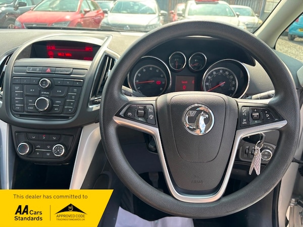 Used Vauxhall Zafira 2013 for sale - 75597510: Photo 3