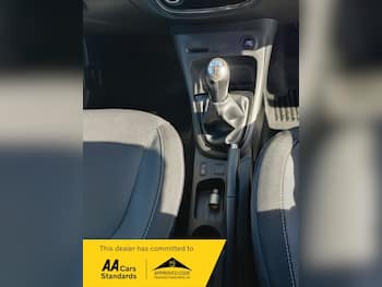 Used Renault Captur 2015 for sale - 79749891: Photo
