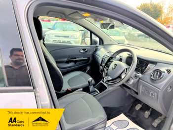 Used Renault Captur 2015 for sale - 72686601: Photo
